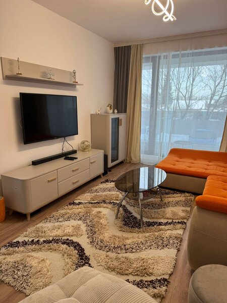 Salaj, Tower Residence, Rahova