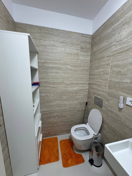 Salaj, Tower Residence, Rahova